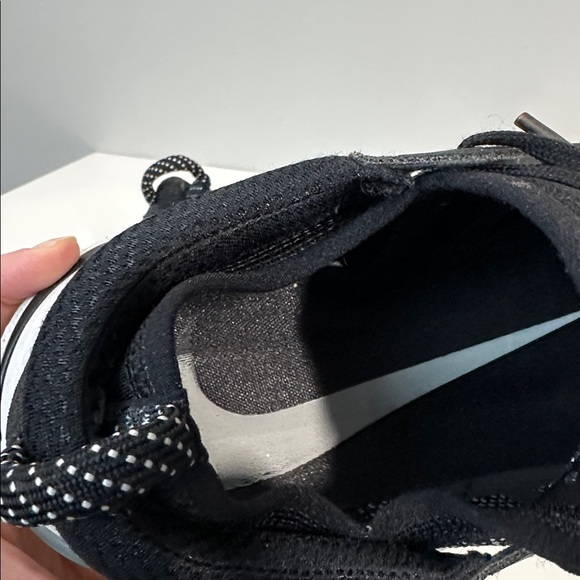 Nike Joyride Run Flyknit Sneakers Size 9 - Picture 10 of 15